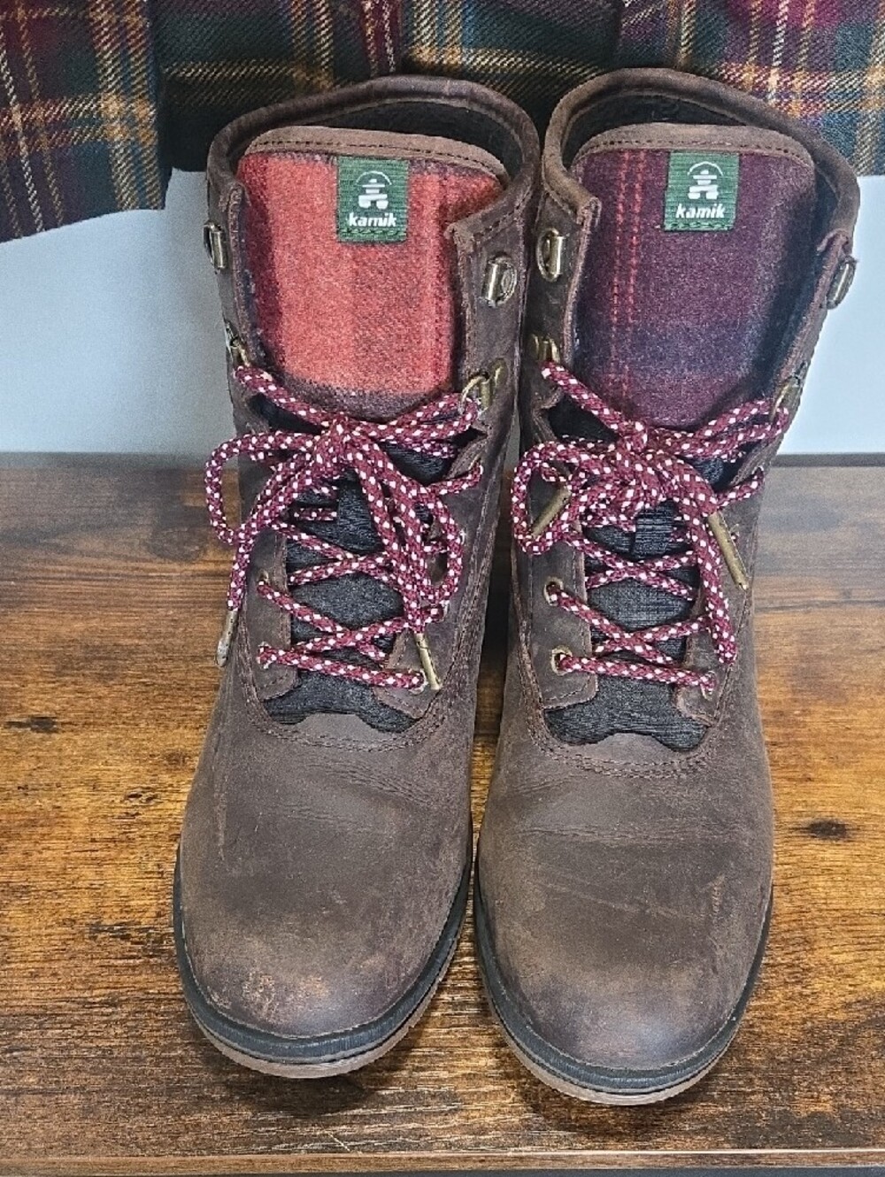 Kamik Brown Leather Lace-Up Boots with Red Plaid Cuffs Waterproof - Picture 4 of 8